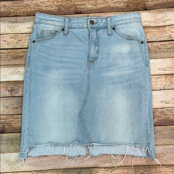 universal thread jean skirt